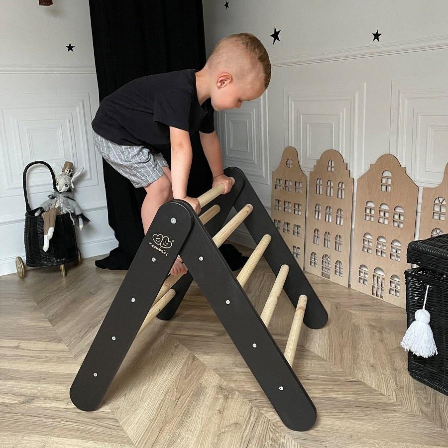 images/stories/virtuemart/product/montessori-piklerovej-trojuholnik-NEW-5-cierny-9